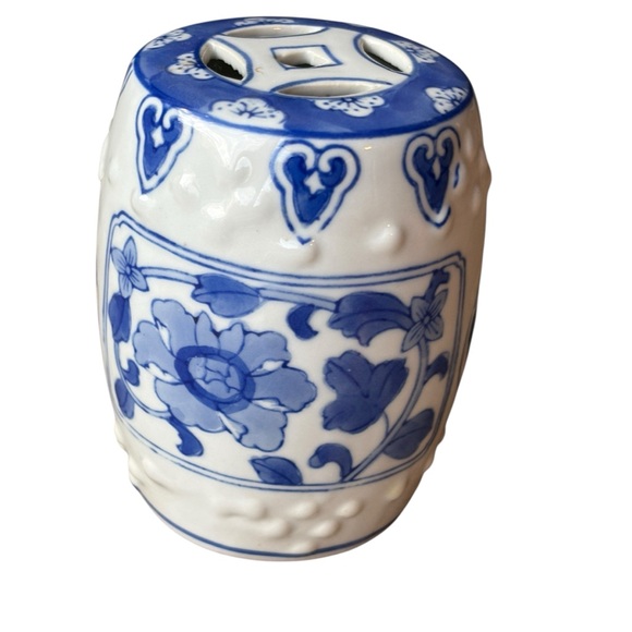 Chinoiserie Blue &White Porcelain Mini Garden Stool Plant Stand Potpourri Holder - Picture 11 of 11